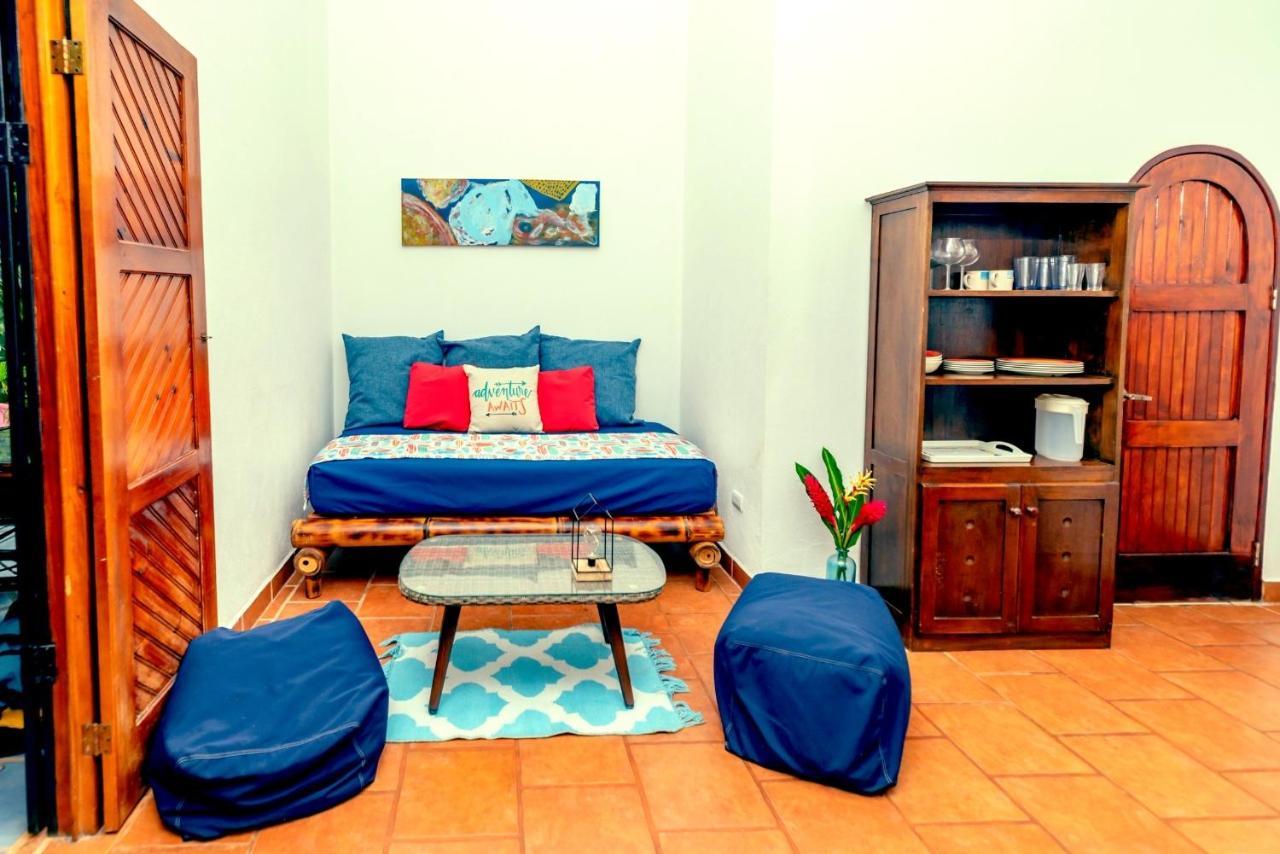 The Scarlet Villas Ojochal Exterior foto